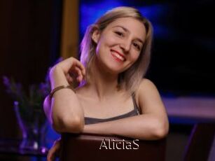 AliciaS