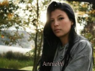 AnnieW