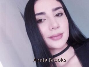 Annie_Brooks