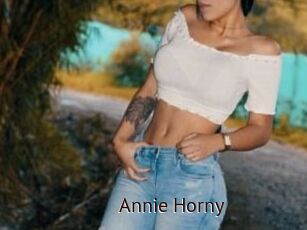 Annie_Horny