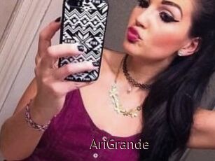 AriGrande