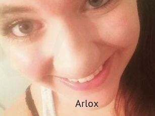 Arlo_x