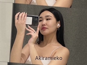 Akiramieko