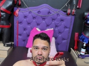 Alejandro_tonks