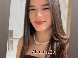 Ali_cross20