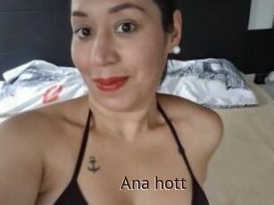 Ana_hott