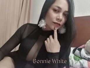 Bonnie_White