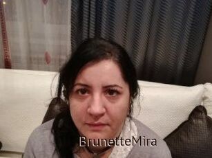 BrunetteMira