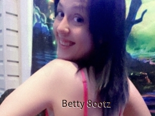 Betty_8ootz