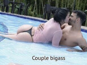 Couple_bigass