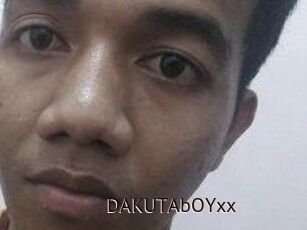 DAKUTAbOYxx