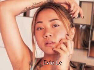 Evie_Le