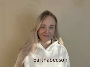 Earthabeeson