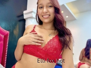 Elli_fox_hot