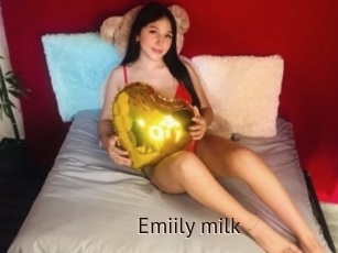 Emiily_milk
