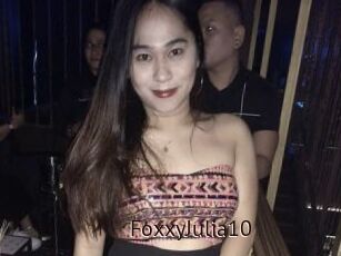 FoxxyJulia10