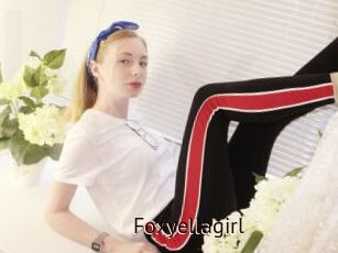 Foxyellagirl