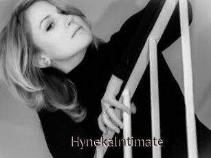 HynekaIntimate