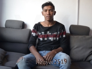 Henyer2519