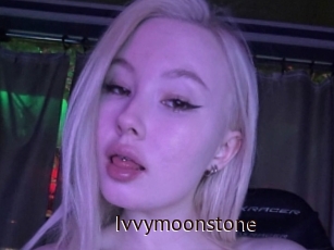 Ivvymoonstone