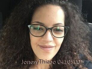 JonesyThiago-0410500