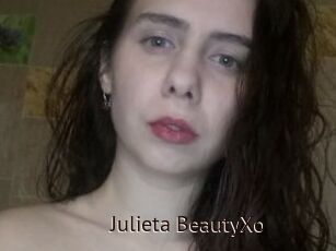 Julieta_BeautyXo