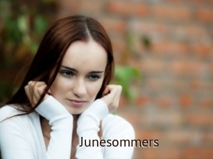Junesommers