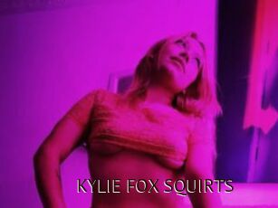KYLIE_FOX_SQUIRTS