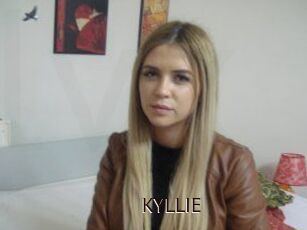 KYLLIE_