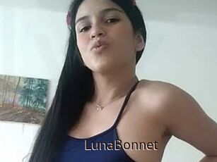 LunaBonnet