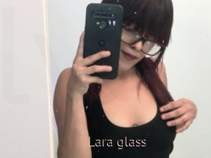 Lara_glass