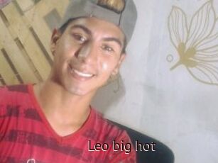 Leo_big_hot