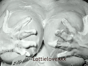 Lottielovexxx
