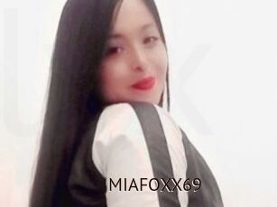MIAFOXX69