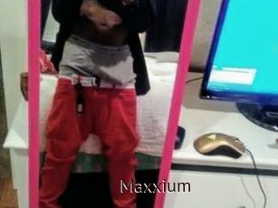 Maxxium