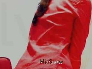 MiaSnow