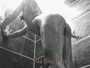 Mia_Brooklyn