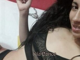 Mia_Dance