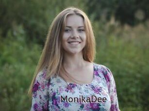 MonikaDee