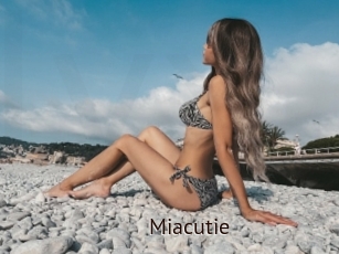 Miacutie