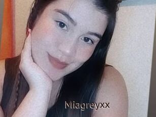 Miagreyxx
