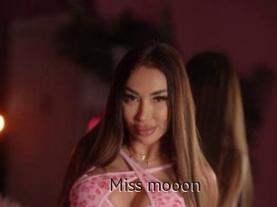 Miss_mooon