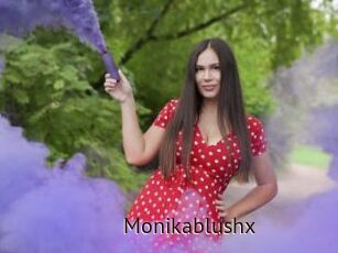 Monikablushx