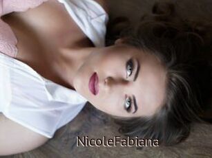 NicoleFabiana