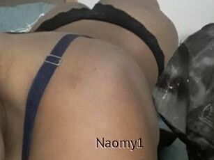 Naomy1