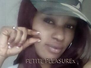 PETITE_PLEASUREx