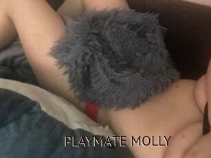 PLAYMATE_MOLLY