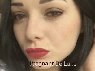 Pregnant_De_Luxe