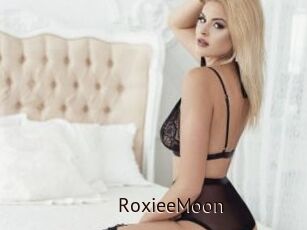 RoxieeMoon