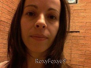 RoxyFoxy_69